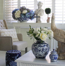 Load image into Gallery viewer, Casey Vase - Modern Boho Interiors